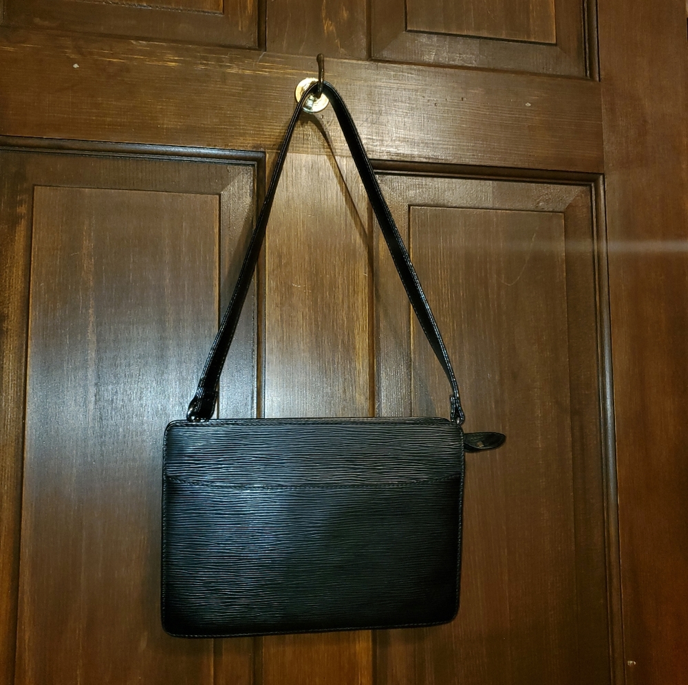 Louis Vuitton Epi Leather Clutch